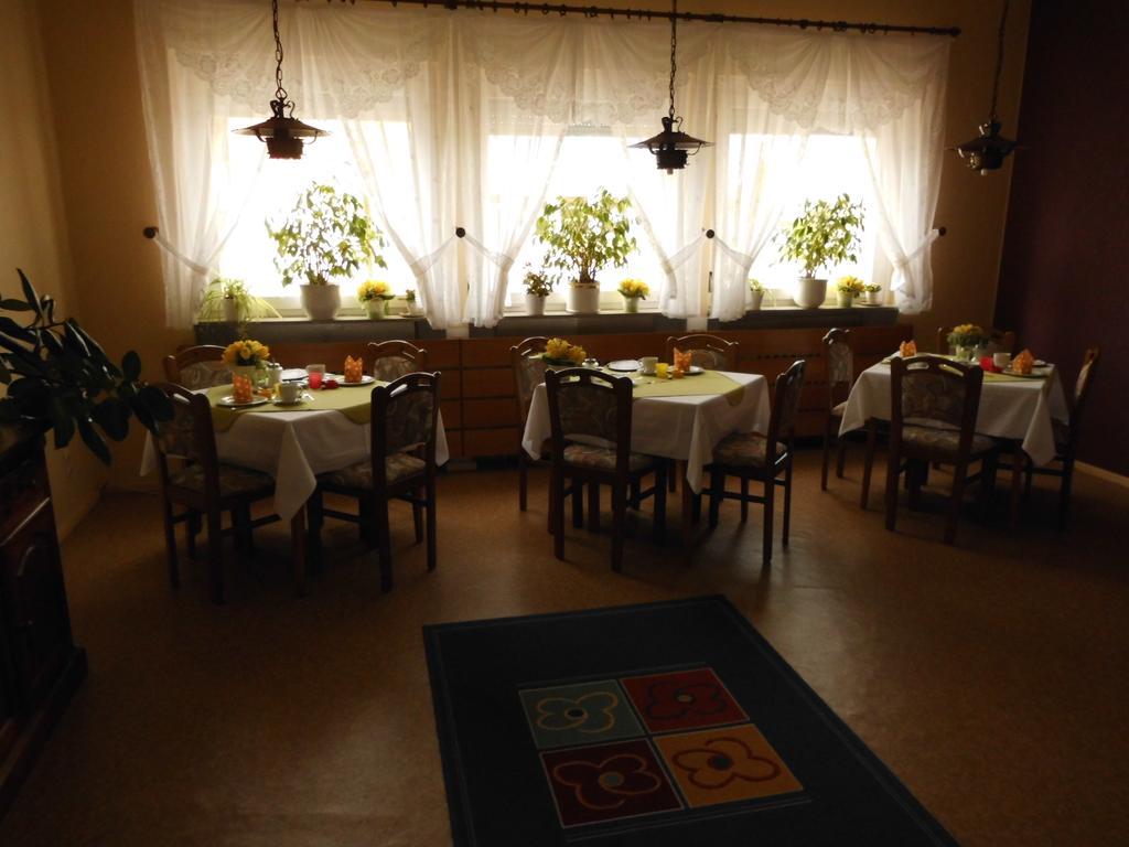 אשווגה Hotel Garni Am Heuberg מראה חיצוני תמונה