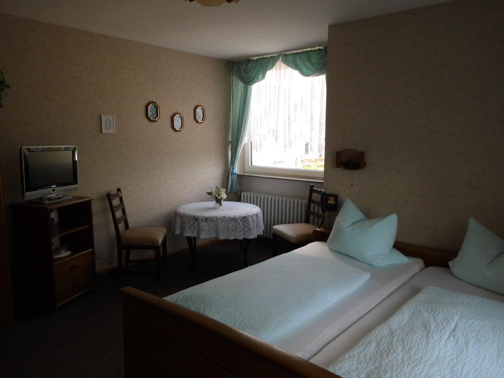 אשווגה Hotel Garni Am Heuberg מראה חיצוני תמונה